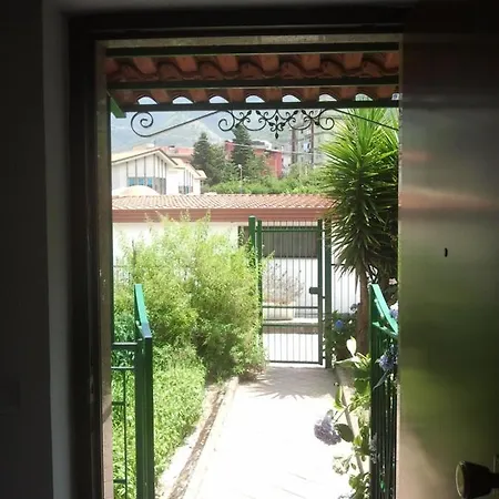 La Rosa Frühstückspension Gragnano